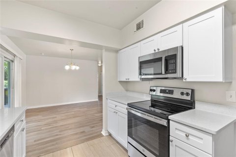 House in Clearwater, Florida 3 bedrooms, 157.1 sq.m. № 1834658 - photo 5
