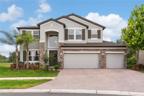 House in Tampa, Florida 5 bedrooms, 331.29 sq.m. № 2212019
