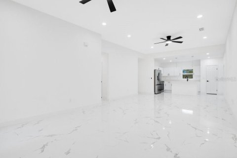 Villa ou maison à vendre à Orange City, Floride: 3 chambres, 150.04 m2 № 1354938 - photo 26