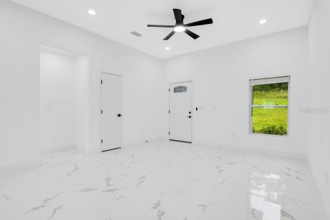Villa ou maison à vendre à Orange City, Floride: 3 chambres, 150.04 m2 № 1354938 - photo 9