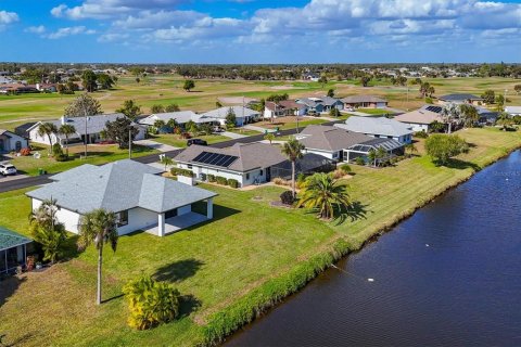 Villa ou maison à vendre à Rotonda, Floride: 3 chambres, 149.39 m2 № 2100565 - photo 2