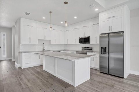 Villa ou maison à vendre à Rotonda, Floride: 3 chambres, 149.39 m2 № 2100565 - photo 16