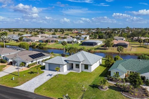 Villa ou maison à vendre à Rotonda, Floride: 3 chambres, 149.39 m2 № 2100565 - photo 3