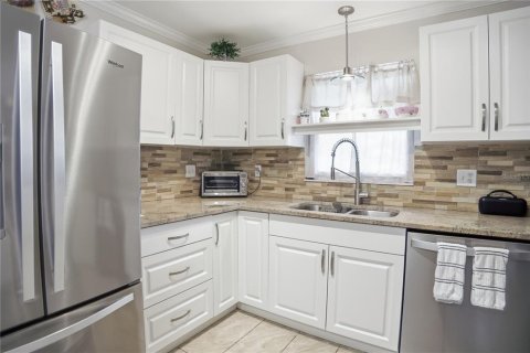 Villa ou maison à vendre à Ocala, Floride: 3 chambres, 111.85 m2 № 2106512 - photo 8