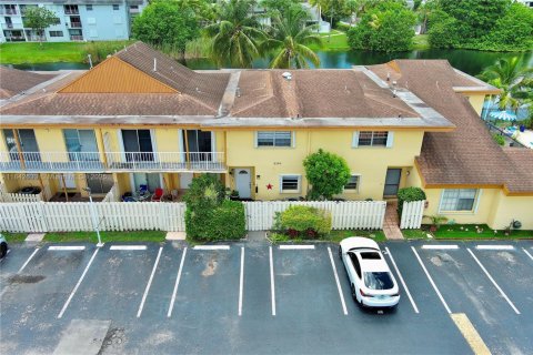 Condominio en venta en Miami, Florida, 2 dormitorios, 134.71 m2 № 1838698 - foto 20