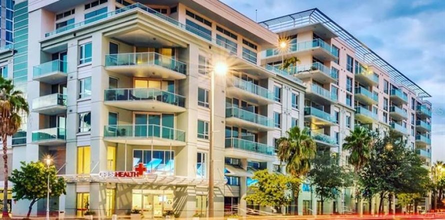 Condo à Tampa, Floride, 2 chambres № 1747257