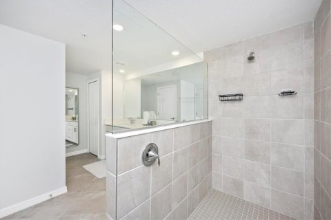 Condo in Venice, Florida, 3 bedrooms in WELLEN PARK  № 1875762 - photo 28
