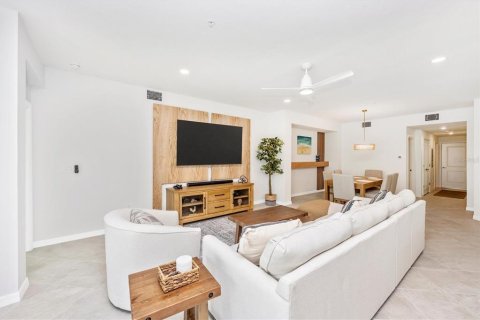 Condo in Venice, Florida, 3 bedrooms in WELLEN PARK  № 1875762 - photo 16