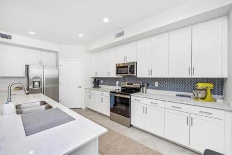 Condo in Venice, Florida, 3 bedrooms in WELLEN PARK  № 1875762 - photo 8