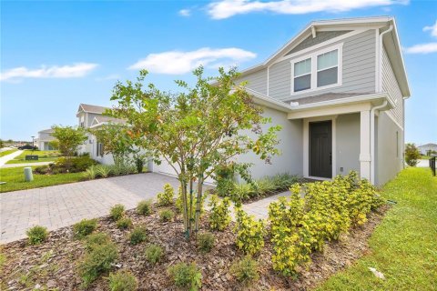 Villa ou maison à louer à Kissimmee, Floride: 4 chambres, 205.04 m2 № 2388570 - photo 2