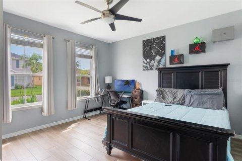 Villa ou maison à vendre à Kissimmee, Floride: 4 chambres, 255.39 m2 № 1903538 - photo 18