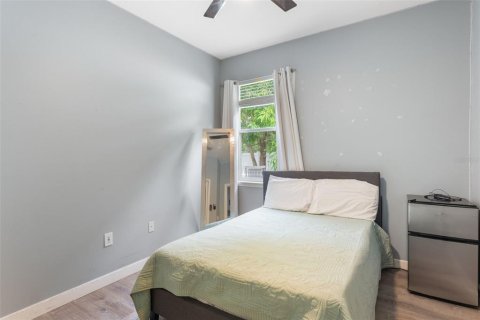 Villa ou maison à vendre à Kissimmee, Floride: 4 chambres, 255.39 m2 № 1903538 - photo 20