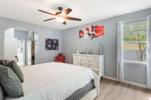 Villa ou maison à vendre à Kissimmee, Floride: 4 chambres, 255.39 m2 № 1903538 - photo 17