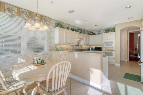 Copropriété à vendre à Lakewood Ranch, Floride: 3 chambres, 184.23 m2 № 2427008 - photo 17