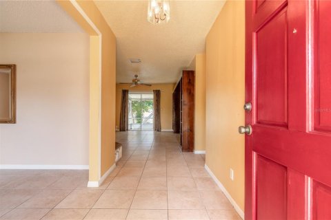 Villa ou maison à vendre à Deltona, Floride: 2 chambres, 116.5 m2 № 2360992 - photo 2