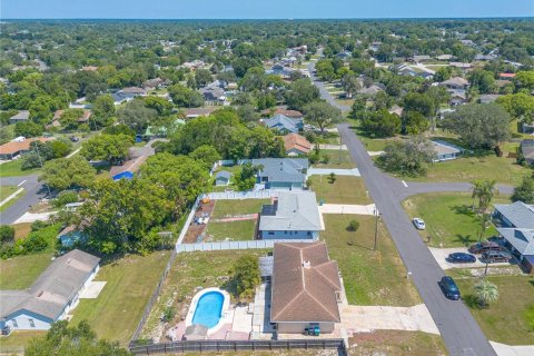 Villa ou maison à vendre à Deltona, Floride: 2 chambres, 116.5 m2 № 2360992 - photo 23