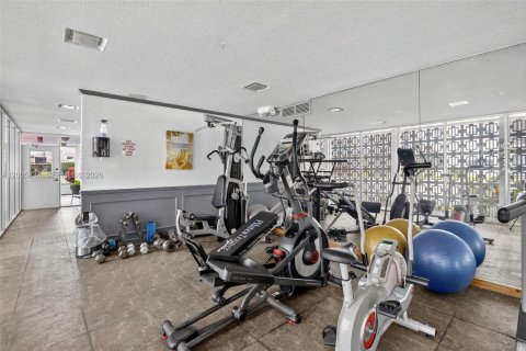 Condominio en venta en Oakland Park, Florida, 2 dormitorios, 84.73 m2 № 2069685 - foto 15