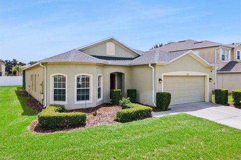 Villa ou maison à Davenport, Floride 4 chambres, 172.89 m2 № 2362303