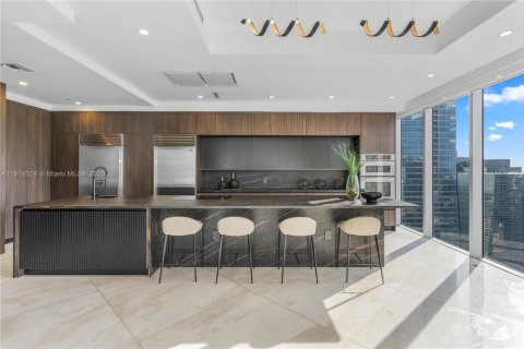 Copropriété à vendre à Miami, Floride: 5 chambres, 641.21 m2 № 1954245 - photo 21