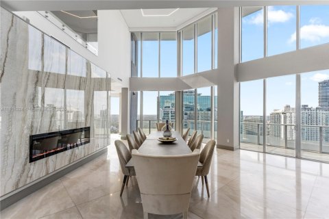 Copropriété à vendre à Miami, Floride: 5 chambres, 641.21 m2 № 1954245 - photo 4