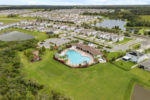 Villa ou maison à vendre à Wesley Chapel, Floride: 4 chambres, 237.55 m2 № 2406708 - photo 25