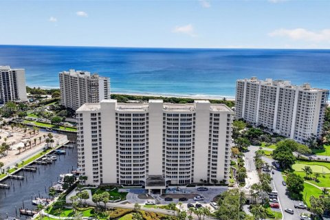 Condominio en Boca Raton, Florida, 2 dormitorios  № 2078464