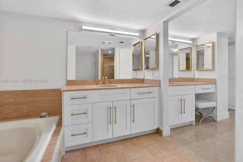 Copropriété à louer à Boca Raton, Floride: 2 chambres, 133.59 m2 № 2078464 - photo 26