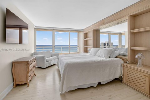 Copropriété à louer à Boca Raton, Floride: 2 chambres, 133.59 m2 № 2078464 - photo 22