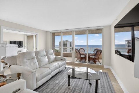Copropriété à louer à Boca Raton, Floride: 2 chambres, 133.59 m2 № 2078464 - photo 12