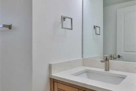 Villa ou maison à vendre à Edgewater, Floride: 3 chambres, 132.85 m2 № 2110594 - photo 19