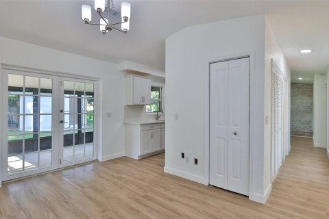 Villa ou maison à vendre à Edgewater, Floride: 3 chambres, 132.85 m2 № 2110594 - photo 15