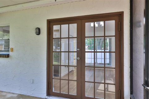 Villa ou maison à vendre à Edgewater, Floride: 3 chambres, 132.85 m2 № 2110594 - photo 6