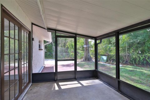Villa ou maison à vendre à Edgewater, Floride: 3 chambres, 132.85 m2 № 2110594 - photo 28