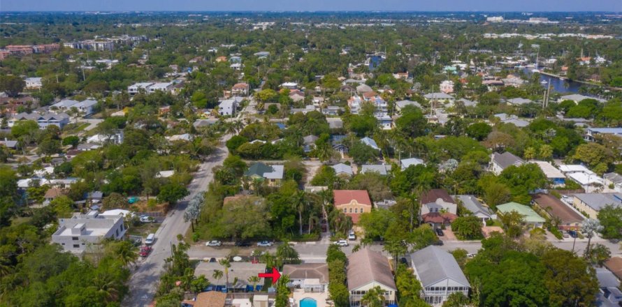 Villa ou maison à Fort Lauderdale, Floride 3 chambres, 92.9 m2 № 1216264
