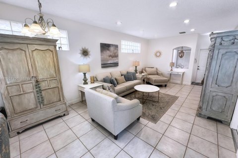 Villa ou maison à vendre à Cooper City, Floride: 3 chambres, 166.95 m2 № 2017727 - photo 7