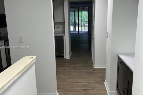 Condominio en venta en Tamarac, Florida, 2 dormitorios, 112.88 m2 № 1982934 - foto 13