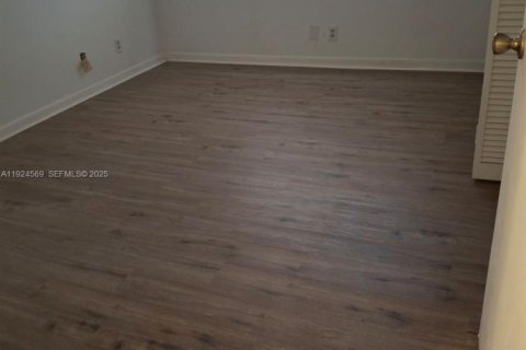 Condominio en venta en Tamarac, Florida, 2 dormitorios, 112.88 m2 № 1982934 - foto 21