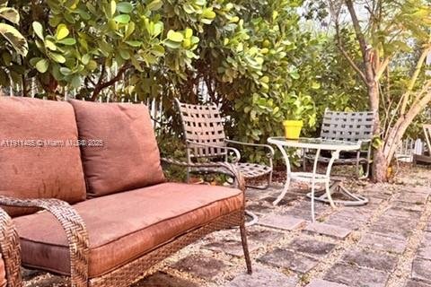 Villa ou maison à louer à Miami, Floride: 3 chambres, 181.72 m2 № 1967325 - photo 4