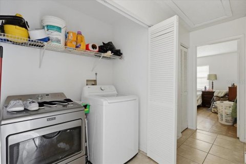 Immobilier commercial à vendre à Palm Coast, Floride: 4 chambres, 158.31 m2 № 2388329 - photo 28