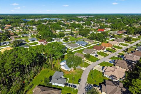 Immobilier commercial à vendre à Palm Coast, Floride: 4 chambres, 158.31 m2 № 2388329 - photo 6