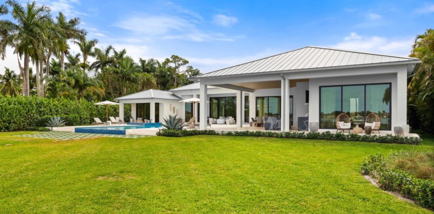 House in Jupiter, Florida 5 bedrooms, 593.46 sq.m. № 1042950