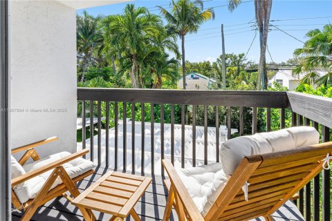 Townhouse in Fort Lauderdale, Florida 2 bedrooms, 124.4 sq.m. № 1965731 - photo 19