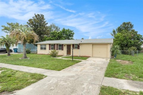 Casa en venta en Spring Hill, Florida, 2 dormitorios, 85.84 m2 № 1911833 - foto 3