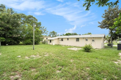 Casa en venta en Spring Hill, Florida, 2 dormitorios, 85.84 m2 № 1911833 - foto 27