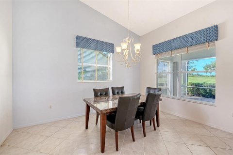 House in Sarasota, Florida 3 bedrooms, 174.19 sq.m. № 2199410 - photo 20