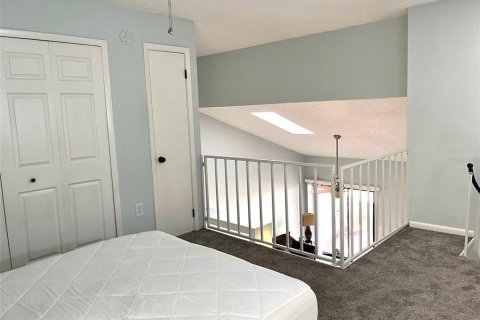 Townhouse in DeLand, Florida 1 bedroom, 67.08 sq.m. № 1519114 - photo 11