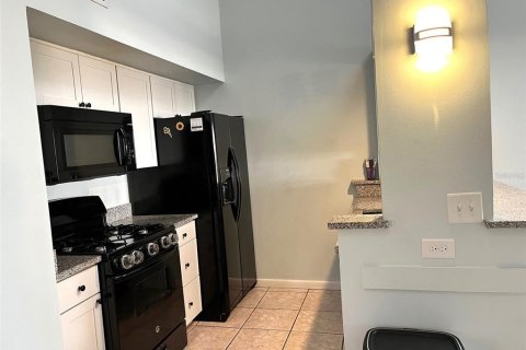 Townhouse in DeLand, Florida 1 bedroom, 67.08 sq.m. № 1519114 - photo 5