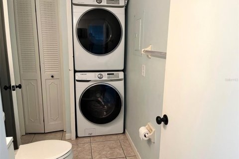 Townhouse in DeLand, Florida 1 bedroom, 67.08 sq.m. № 1519114 - photo 12
