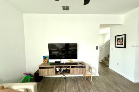 Купить таунхаус в Киссимми, Флорида 3 комнаты, 163.04м2, № 2236266 - фото 8