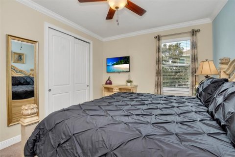 House in Kissimmee, Florida 8 bedrooms, 316.98 sq.m. № 2148928 - photo 17